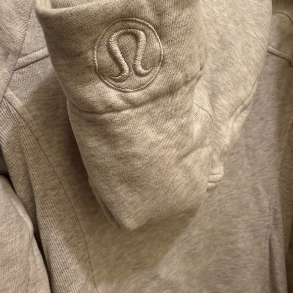 Lululemon Scuba Full Zip Jacket - Picture 2 of 4